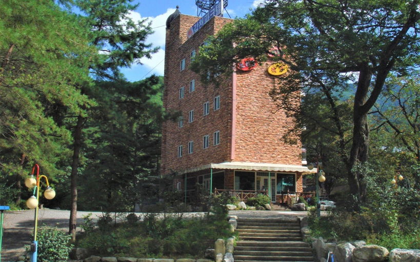 Exterior & Views 2, Yangyang Galcheon Family Resort, Yangyang