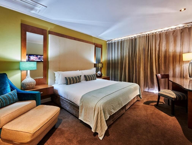 Bedroom 3, Peermont Walmont at Mmabatho Palms, Ngaka Modiri Molema