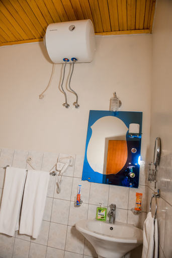 Bathroom 4, ONE CLICK HOTEL, Nyarugenge