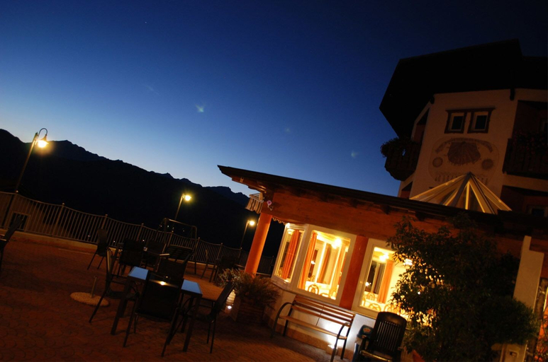 Exterior & Views 2, Hotel La Montanina, Trento