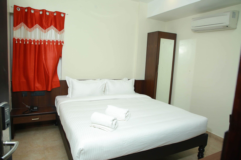 Bedroom 4, Hotel Ramyas, Theni