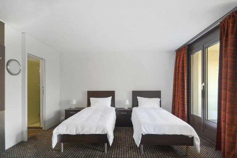 Bedroom 5, Neuchatel City Hotel, Neuchâtel