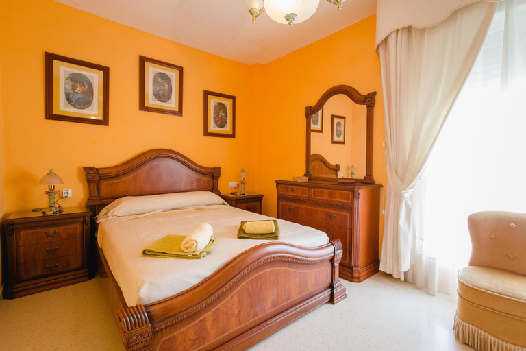 Bedroom 2, Apartamento Oporto, Cádiz