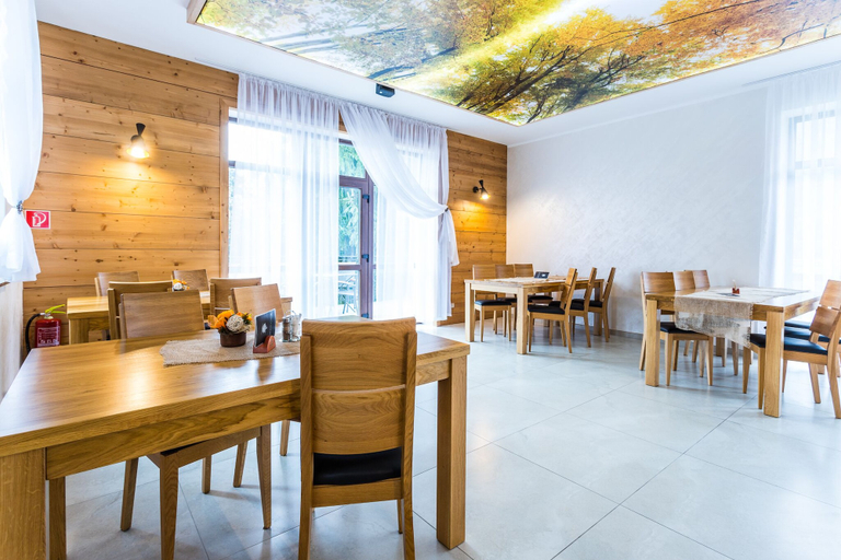 Food & Drinks 4, Hotel Palatín, Dolný Kubín