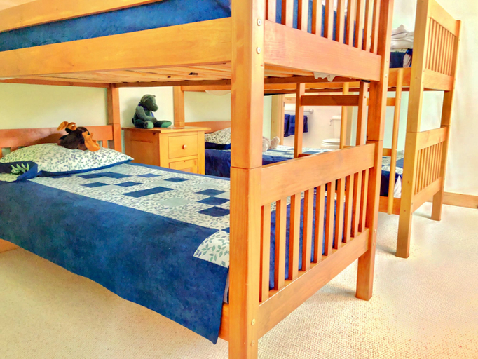 Bedroom 5, Lake Retreat by Bretton Woods Vacations, Coos