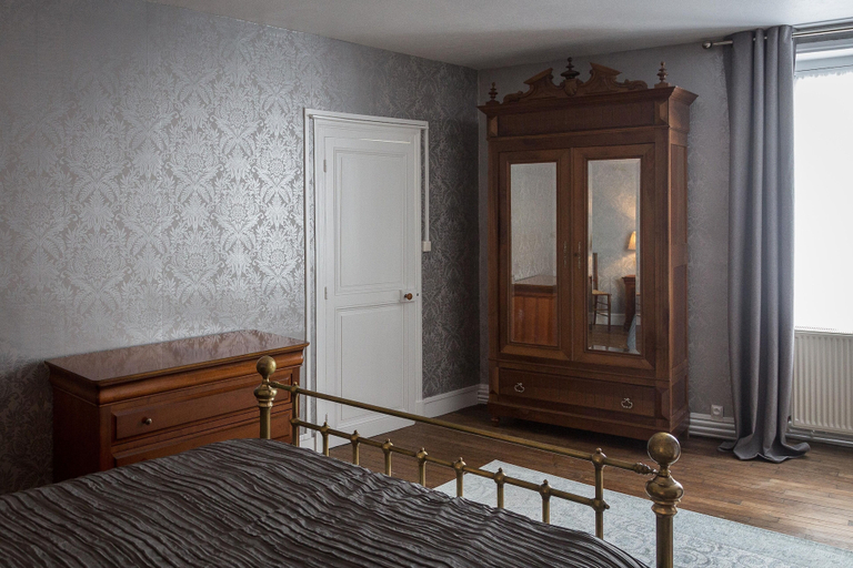 Bedroom 3, La Bicyclette Bleue, Vienne
