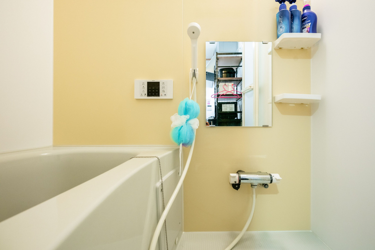 Bathroom 3, Ferio101, Adachi