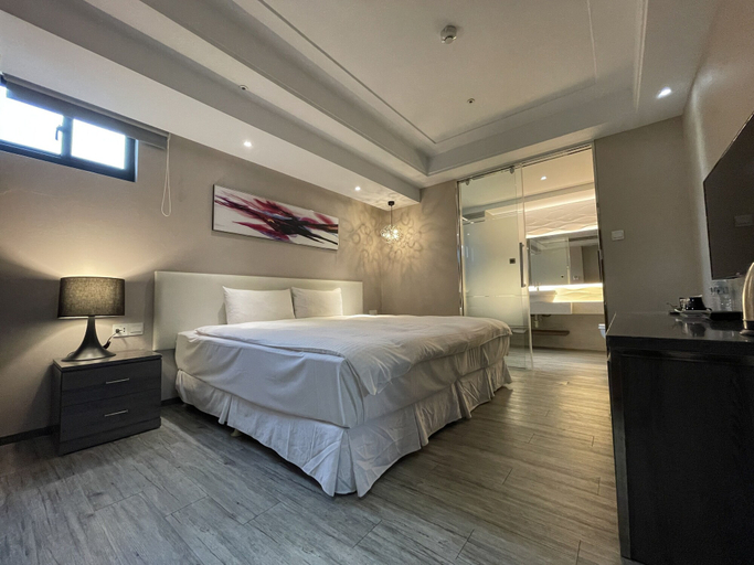 Bedroom 2, Royal Fine Hotel, Kaohsiung