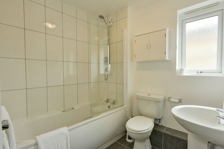 Bedroom 3, Karah Suites - Manley Gardens Two, Somerset