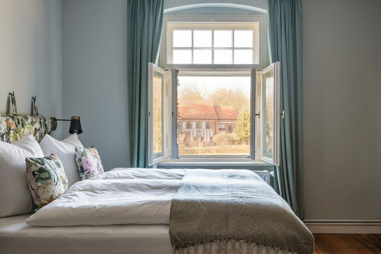 Bedroom 4, Klostergartenhotel Marienfliess, Prignitz