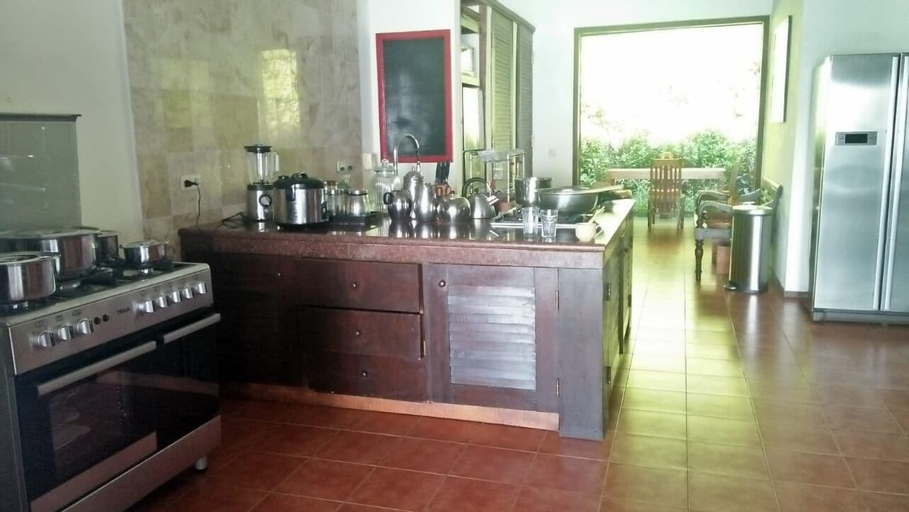 Villa Gamrang Pelabuhan Ratu, Sukabumi
