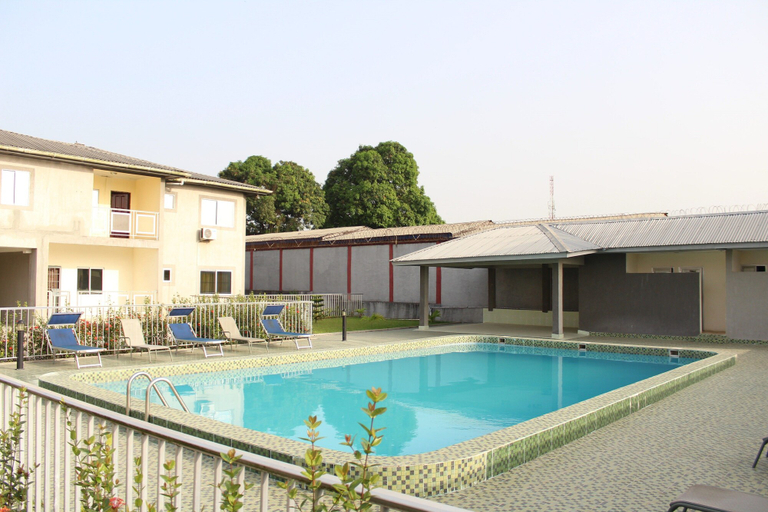 Sport & Beauty, Riverside Resort Villas, St Paul River