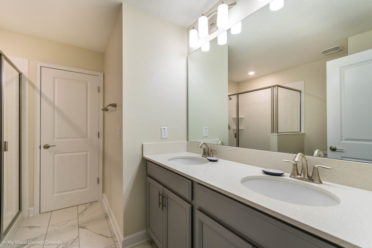 Bathroom 3, 8 BR Villa With Games Room, Orange