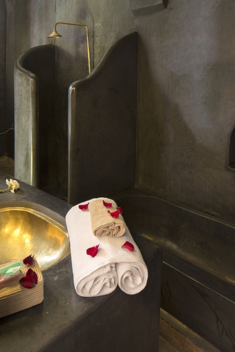 Bathroom 4, Riad Assala, Marrakech