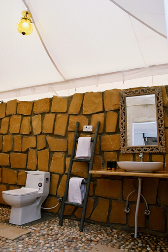 Bathroom 3, Sangram Desert Camp, Jaisalmer