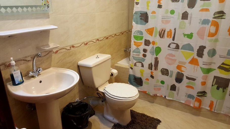 Bathroom 4, Chez Lay, New Cairo City