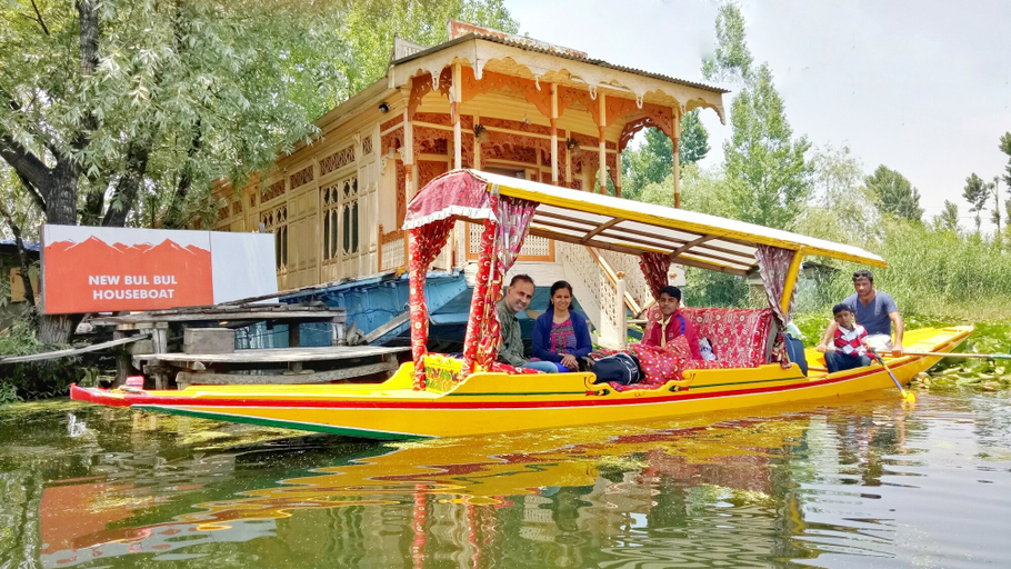 Exterior & Views 2, New Bul Bul Houseboat Dal Lake, Srinagar