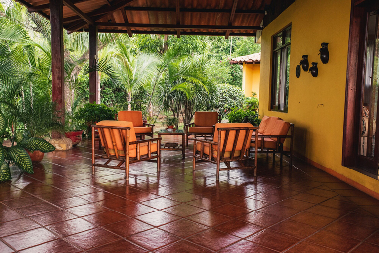 Food & Drinks, Loli's Place, Managua