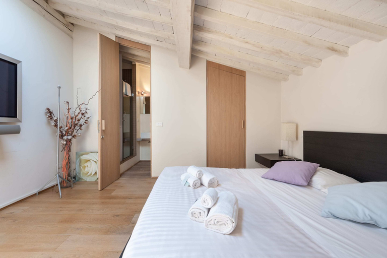 Bedroom 3, Penthouse Hilife Panoramic Terrace, Florence