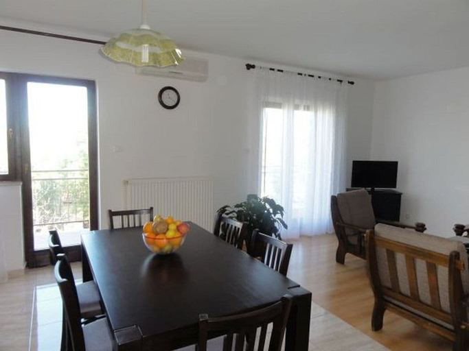 Others 4, Holiday apartment Helena - quiet street, Medulin