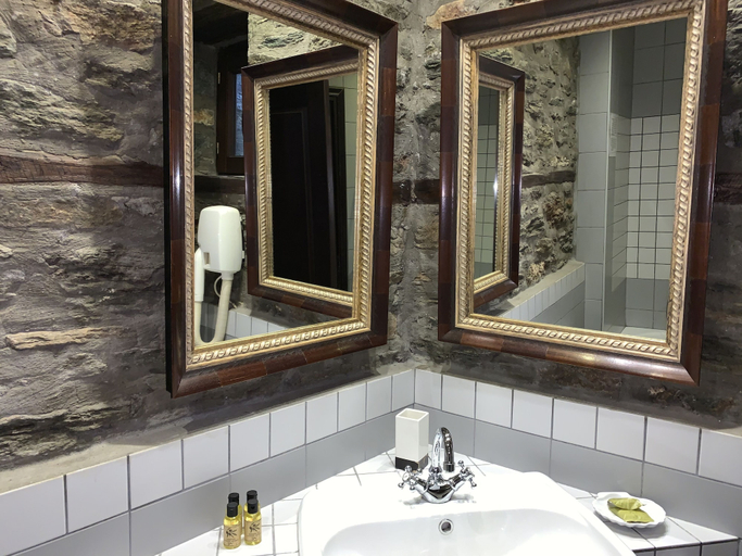Bathroom 4, Palio Eleotrivio Guesthouse, Thessaly
