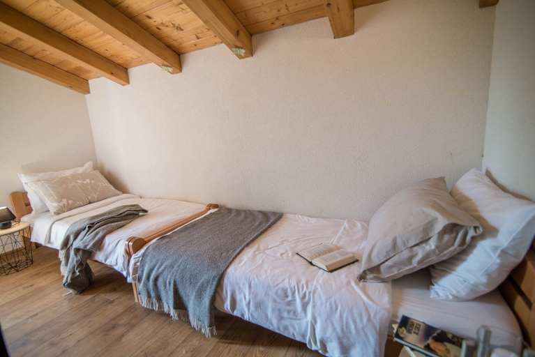 Bedroom 2, House 1903, Kanfanar