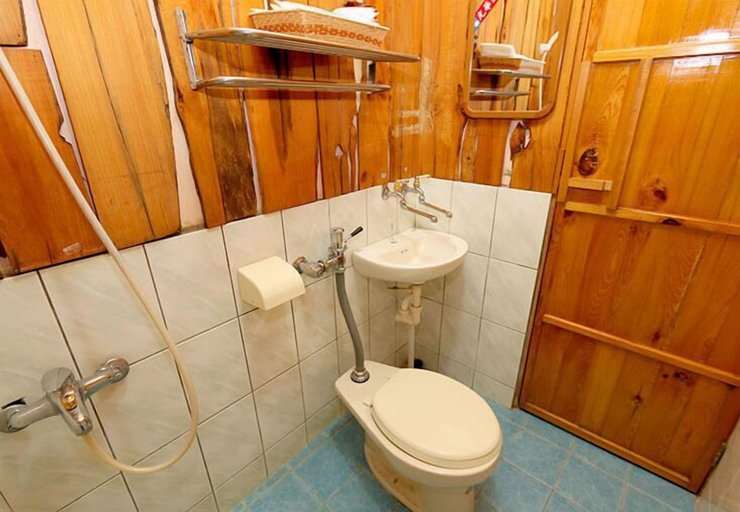 Bathroom 5, Neighbor San Ho Yuan B&B, Taitung