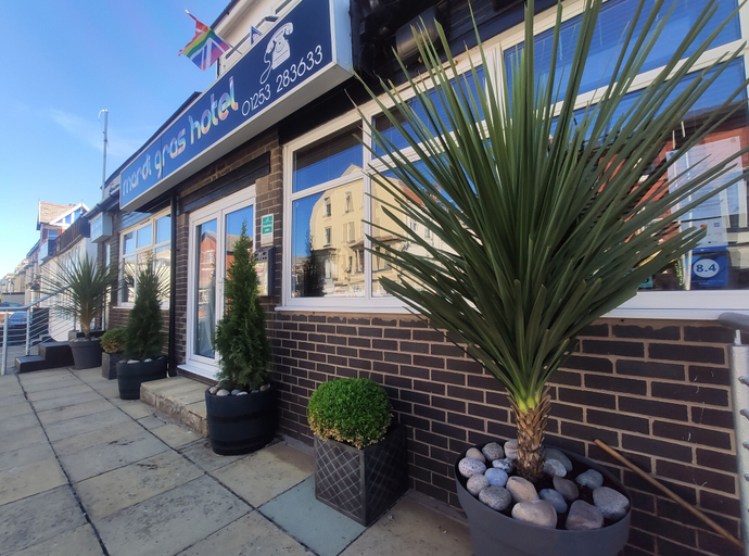 Exterior & Views 2, Mardi Gras Hotel, Blackpool