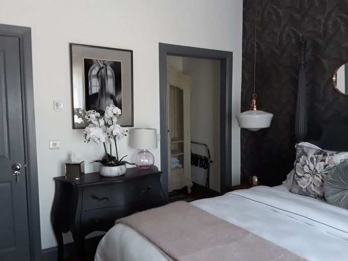 Bedroom 2, Ballybur Lodge Mews 2