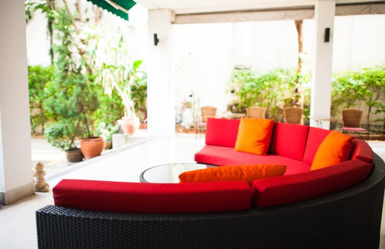 Public Area 2, Baan Silom Soi 3, Bang Rak