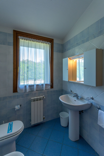 Bathroom 5, Isola di Albarella, Rovigo