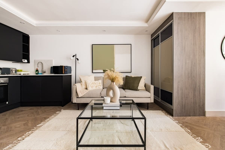 Others 5, The Battersea Flat - Exquisite 2bdr Flat With Terrace, London
