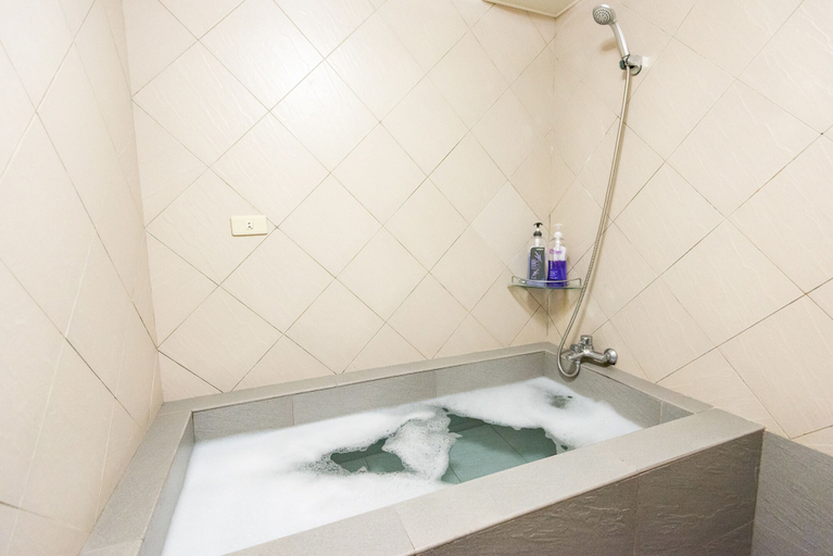 Bathroom 2, Star Hotel, Kaohsiung