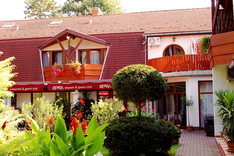 Exterior & Views 2, Hotel Kentaur, Siófok