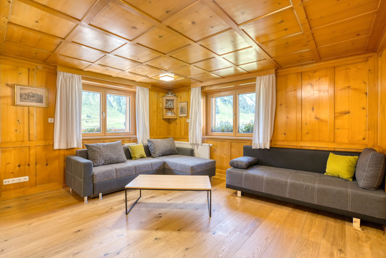 Others 4, HUS 24, Bregenz