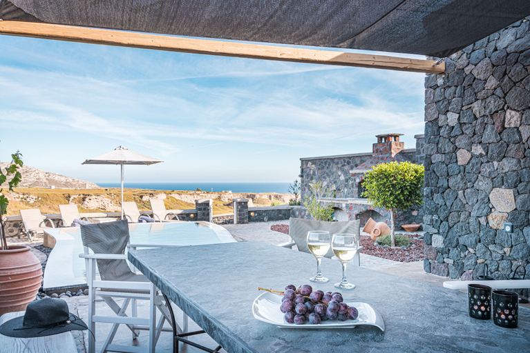 Food & Drinks 5, Klimata House - Private Hot Tub Pool & BBQ Villa, South Aegean