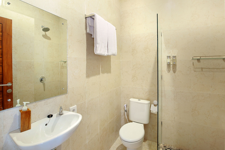Bathroom 5, Askara Villa Uluwatu, Badung