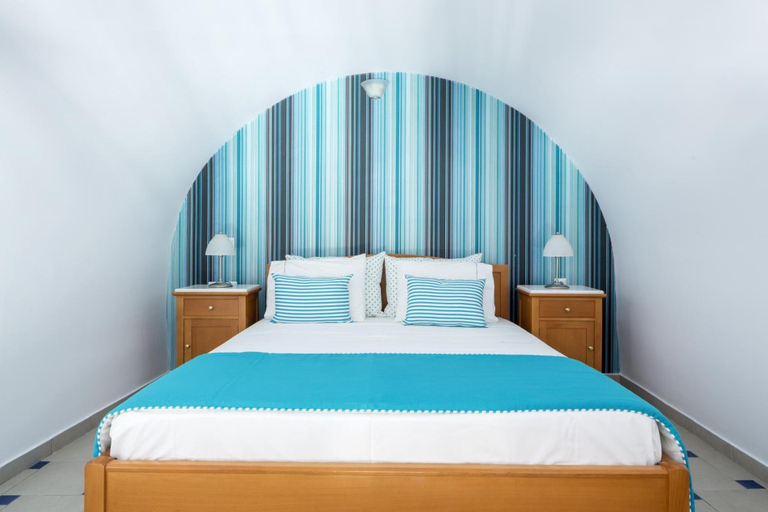 Bedroom 4, Santellini Hotel, South Aegean