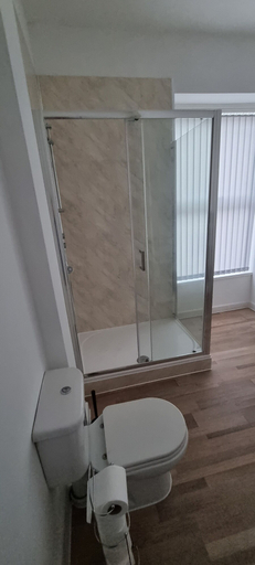 Bathroom, City Express, Plymouth