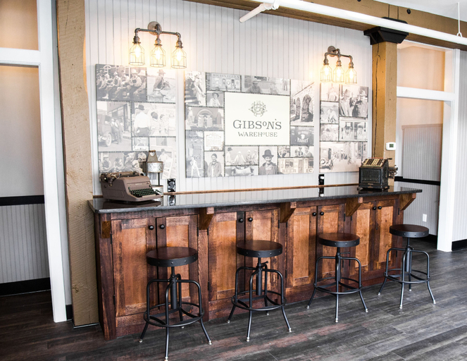 Food & Drinks, Gibson's Warehouse, Staunton