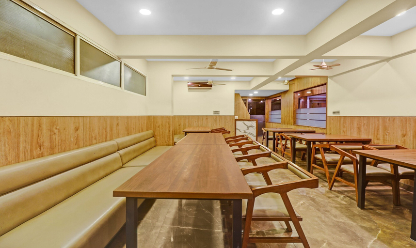 Food & Drinks 4, Treebo Silver Key, Marathahalli, Bangalore