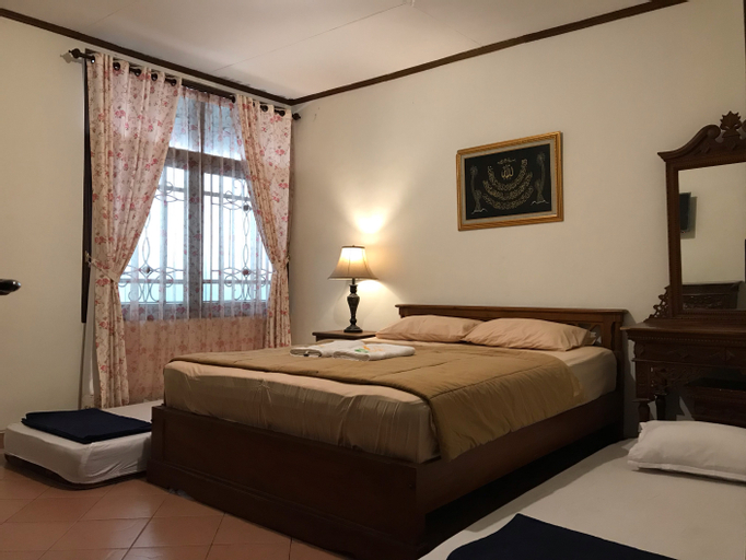 Bedroom 22