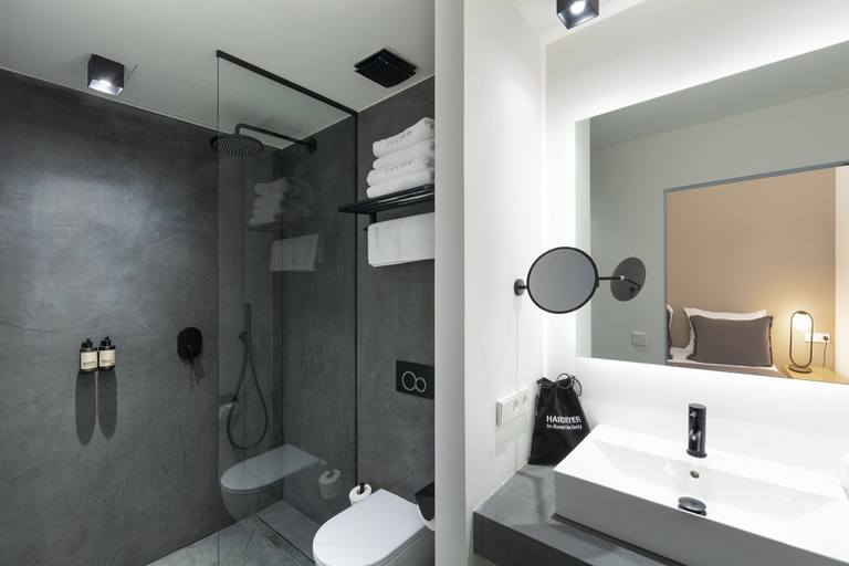 Bathroom 4, Hotel Can Cirera, Baleares