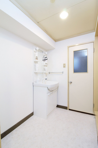 Bathroom 3, Dai3Kuboi Building 404, Hiroshima