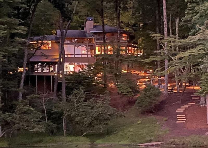 Exterior & Views 2, Little Deer Lodge, Dawson