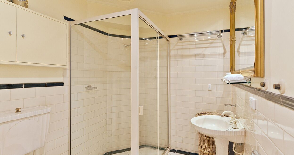 Bathroom 4, Adelaide Heritage Cottages & Apartments, Adelaide