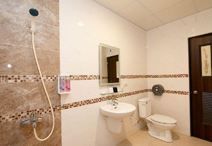Bathroom, Billing Manor, Taitung