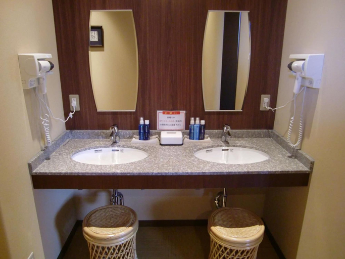 Bathroom 4, Kotohira River Side Hotel, Kotohira