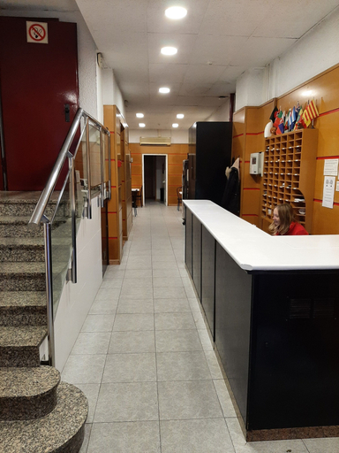 Others 5, Hostal Sant Ramón, Barcelona