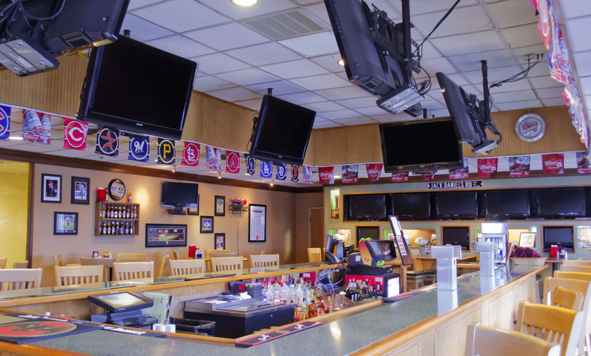 Food & Drinks 5, Lakeview Golf Resort, Monongalia
